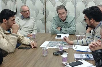 Em reunião com Sanepar, prefeito e vice pedem antecipação de investimentos 