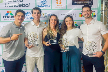 Mandaguaçu Está entre os Melhores do ano no Handebol.