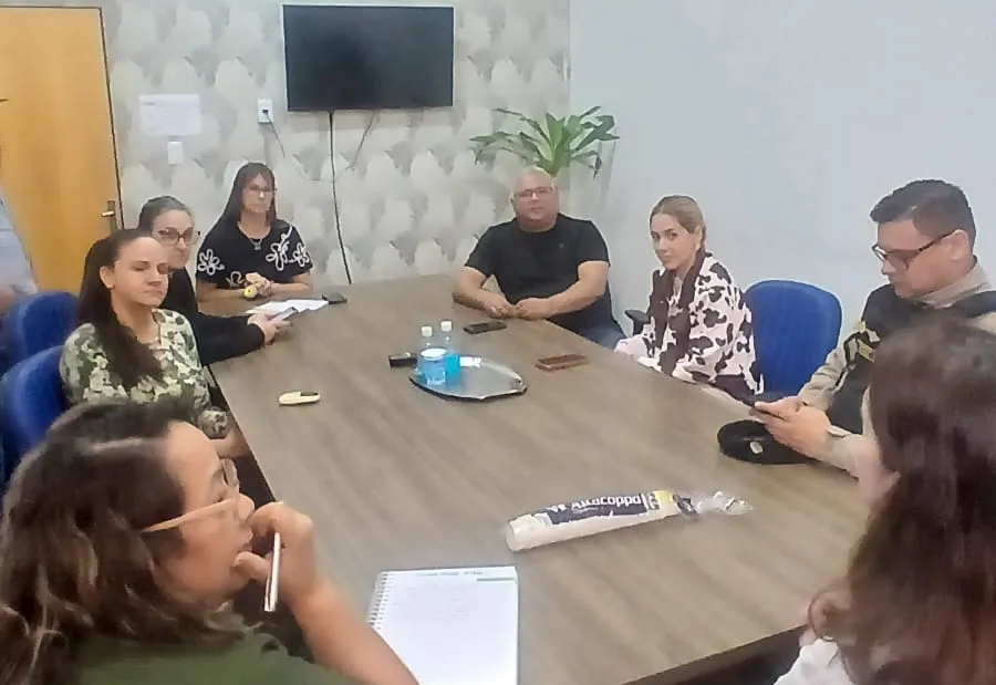 Reunião define programação da campanha Maio Amarelo