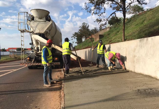 Obras de melhorias avança mais uma etapa no trevo saída para Maringá