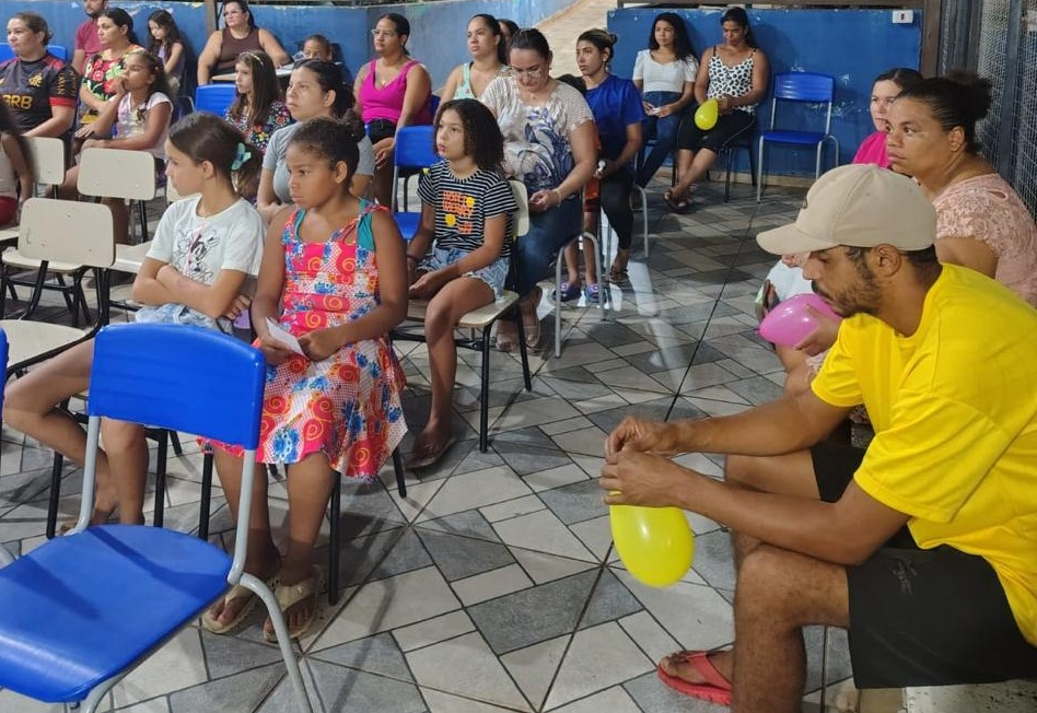 Secretaria de Educação se reúne com pais de alunos e reforça importância do IDEB