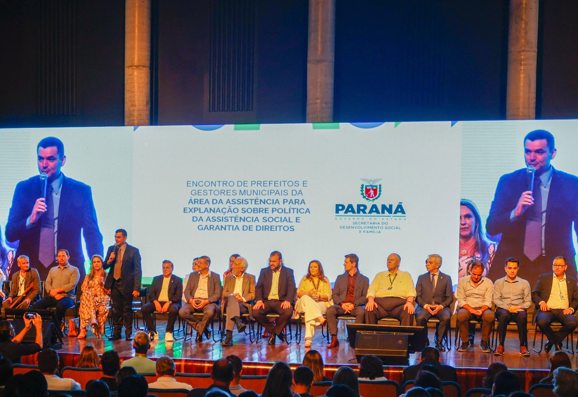 Mandaguaçu participa de capacitação em assistência social promovida pelo governo estadual